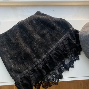 Kjol - Jätte fin kjol som aldrig används 