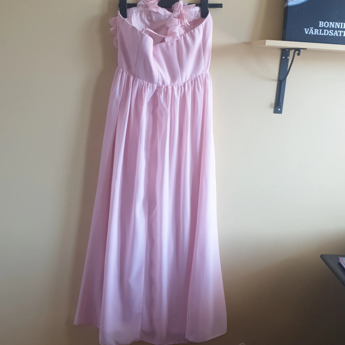 Puderrosa balklänning enaxlad - 90