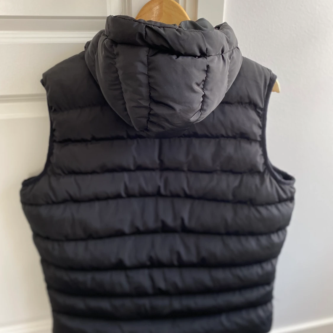 Moncler väst med luva - 91