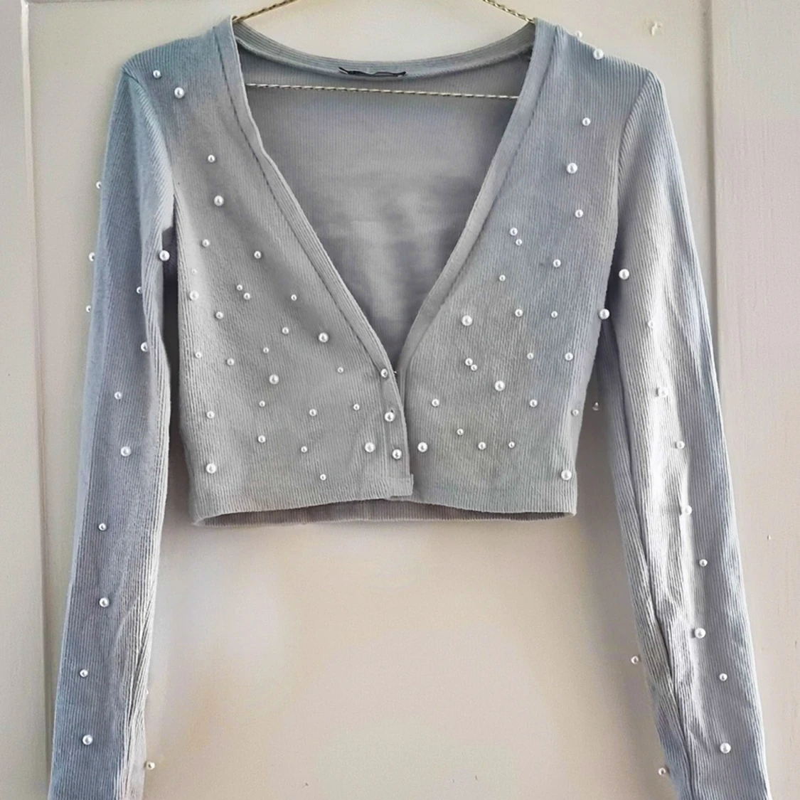 Mintgrön crop top med pärlor - ZARA