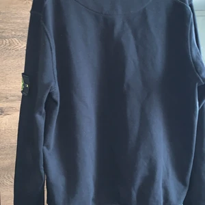 Stone island - Storlek M, använd  3-4 gånger! Pris klart diskuterat.