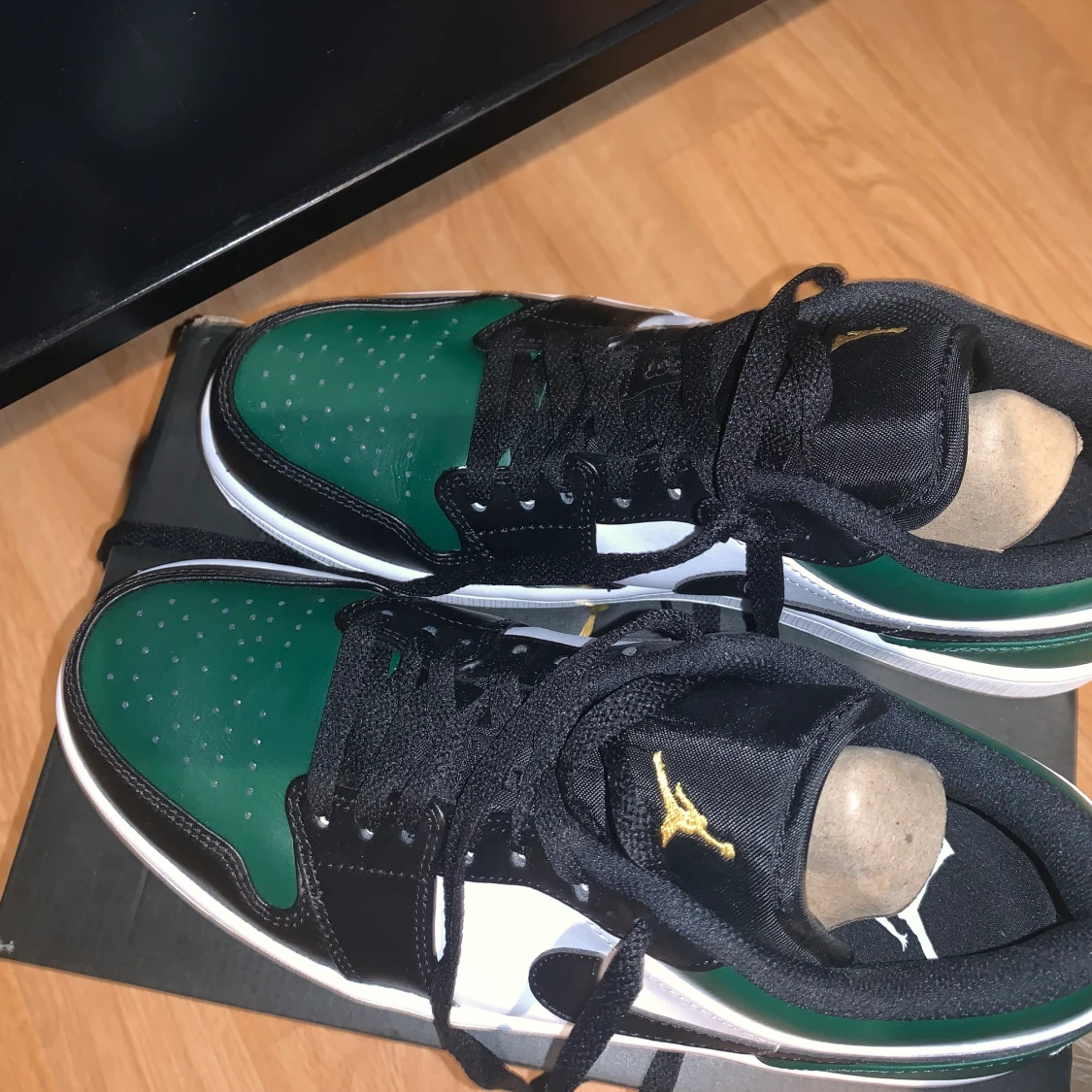 Air Jordan 1 Low Green Toe - 91