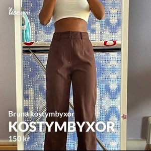 Byxor  - Snygga kostymbyxor från SHEIN i storlek XS som är för långa för mig som är 156 cm. Skulle rekommenderas till längre minst 160cm. (Med fickor)
