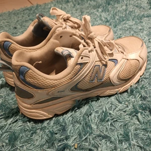 New Balance  - I fint skick. Nypris 1400.