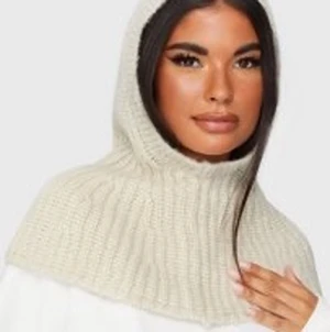 SÖKER Nelly vero moda stickad baclava  - Söker denna baclava från vero mods, har sålts på Nelly! 😘