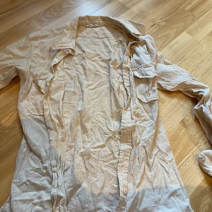 Vintage skjorta! - Vintage skjorta från 60-70-talet! 100% bomull och i en superfin off-white!