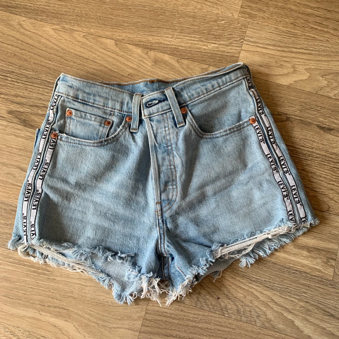 Levis shorts