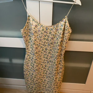 Mini klänning - Klänning köpt på Nelly💗 priset går att diskutera