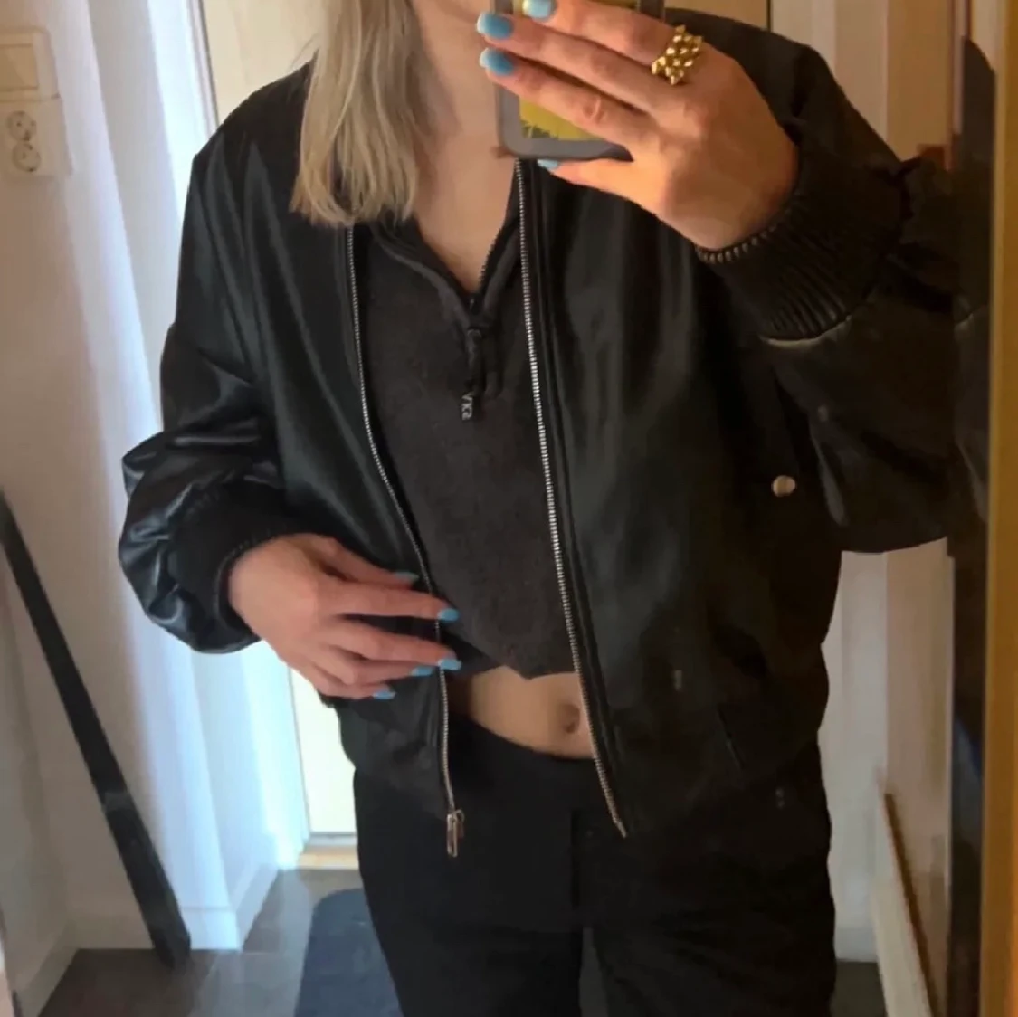 Zara skinnjacka - 90