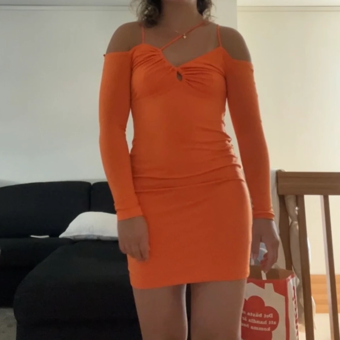 HELT NY klänning  - 91