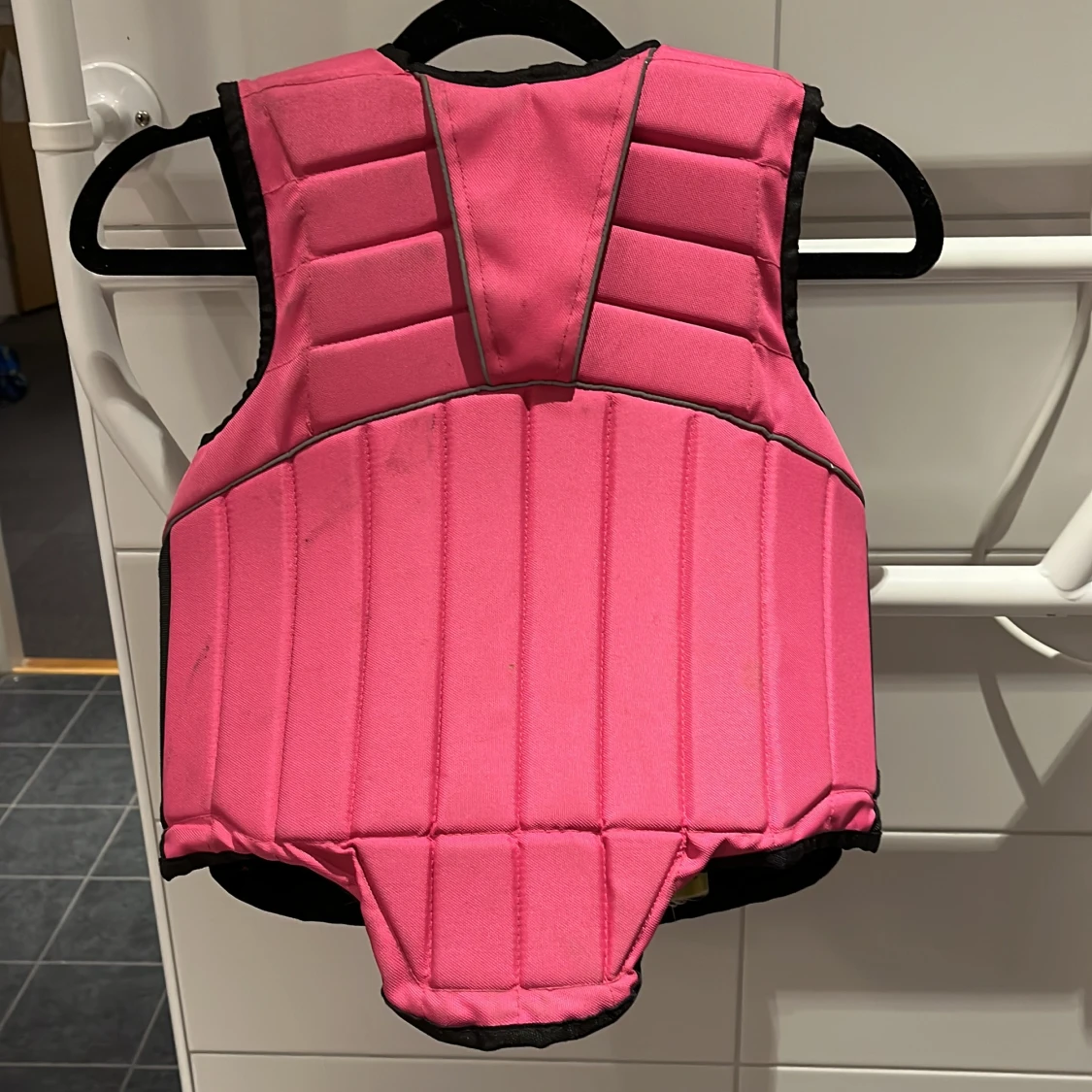💗Rosa ridväst💗 - 90