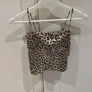 Bra skick! Leopard topp från Gina tricot 