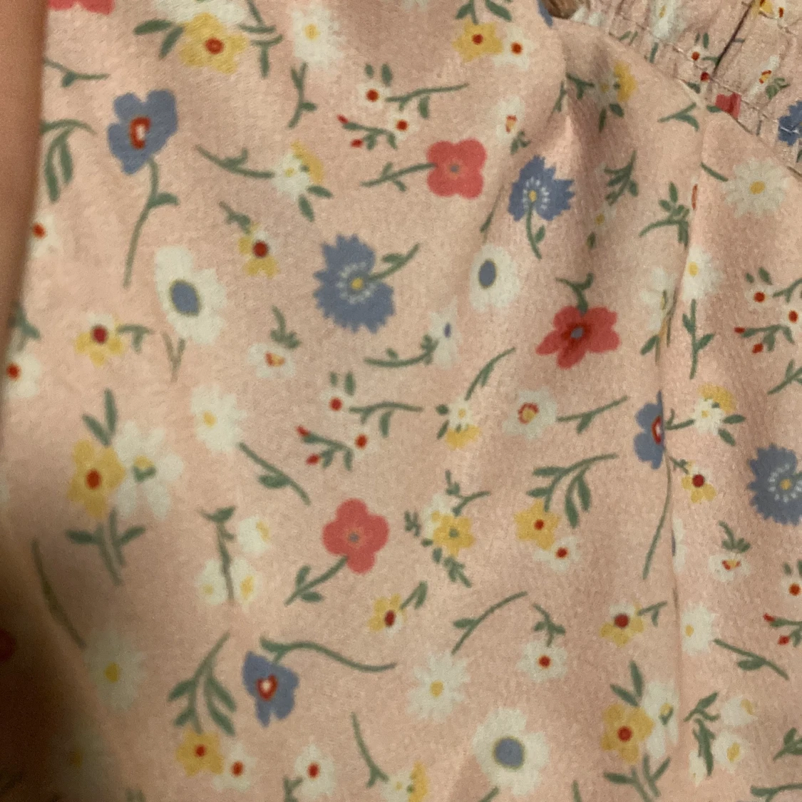 shorts med blommor på - 91