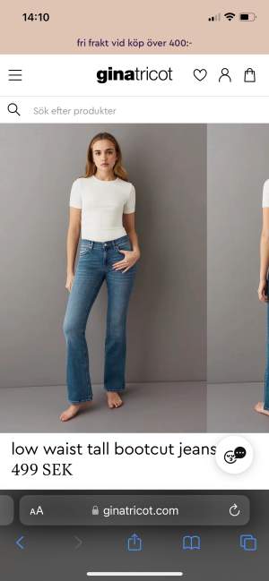 Lågmidjade jeans från Gina Tricot i tall modell. Bootcut med innerbenslängd 86 cm. Slutsålda i denna storlek och är endast använda en gång💕 