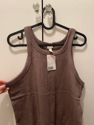 Linne  - Linne oanvänt i storlek XL passar även M.🫶🏼