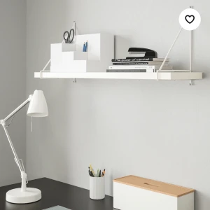 Vägghylla Bergshylt/Pershylt - Helt ny vägghylla från Ikea, aldrig öppnat. Hade ingen användning till den när jag köpte den och kan inte lämna tillbaka den nu.