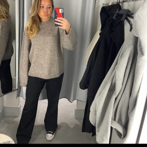 Stickad tröja hm - Intressekoll på denna fina stickade tröja från hm. 