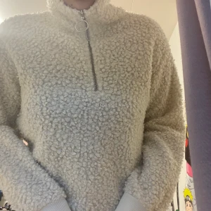 Tröja - Skön oanvänd tröja