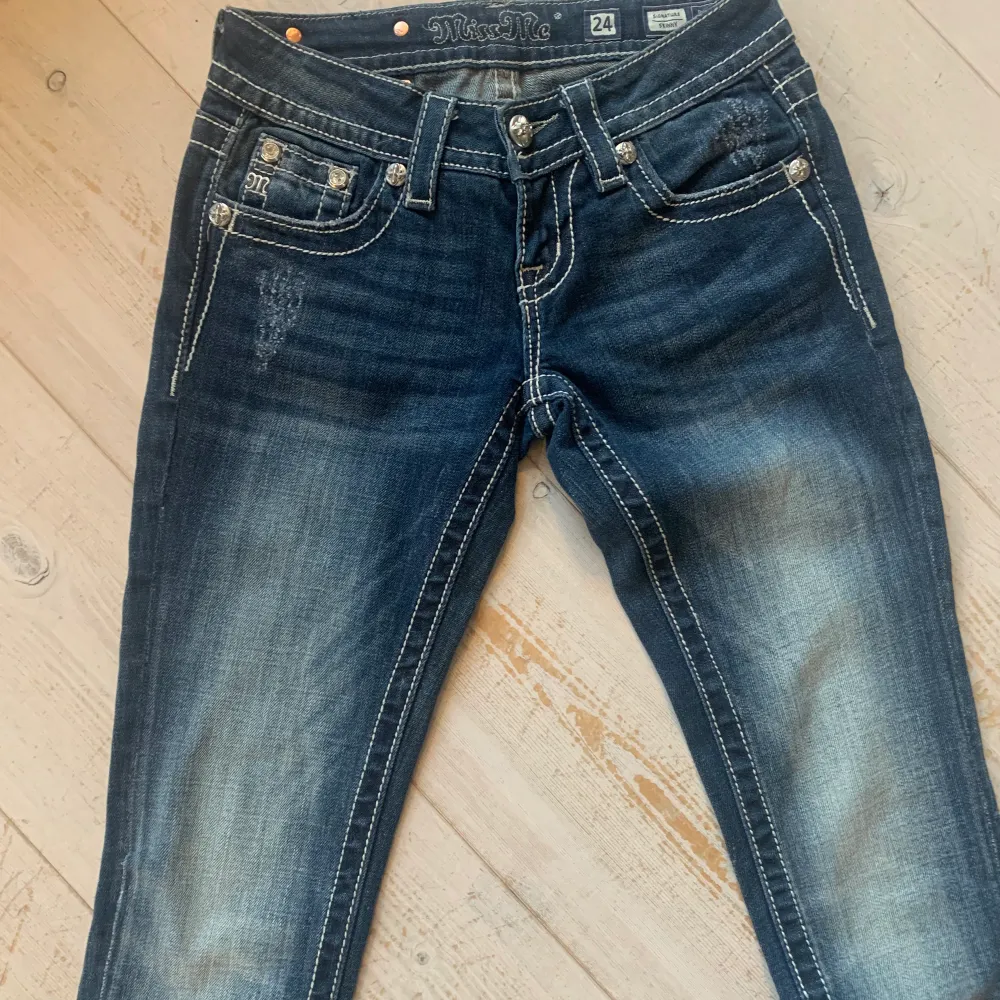Fina ”Miss me” jeans blå Modell: skinny . Jeans & Byxor.