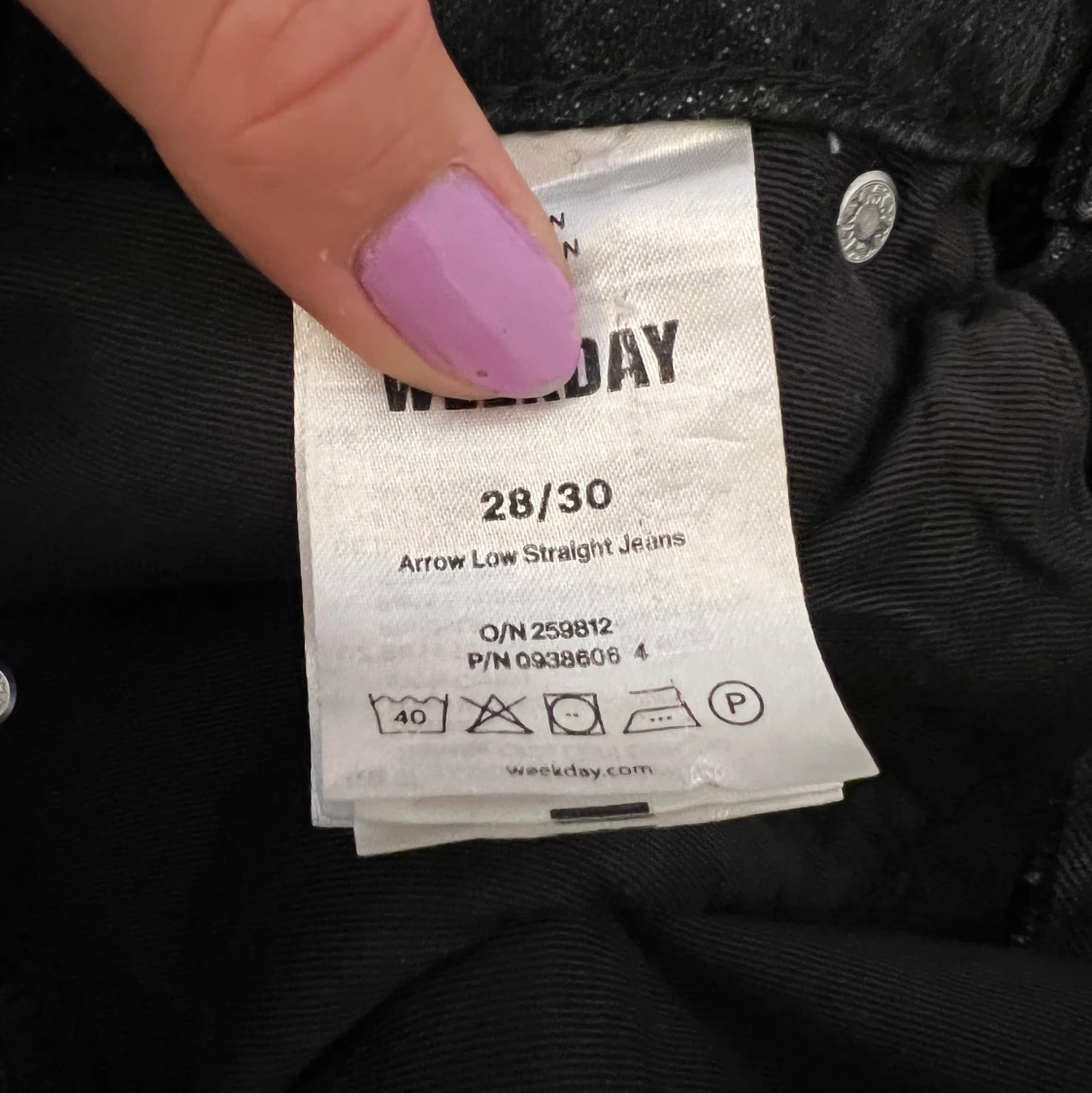 Weekday arrow low waist - 90