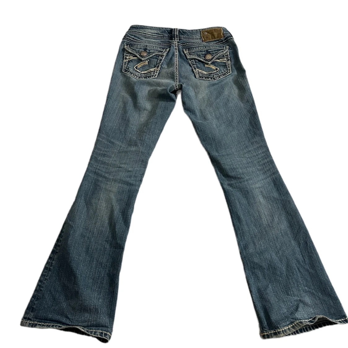 lågmidjade jeans