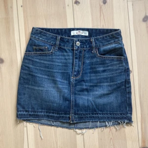 Hollister kjol💗 - Säljer den supersnygga hollister kjolen! BUDA