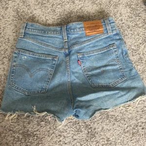 Levis shorts - Levis shorts som tyvärr är för små!❤️