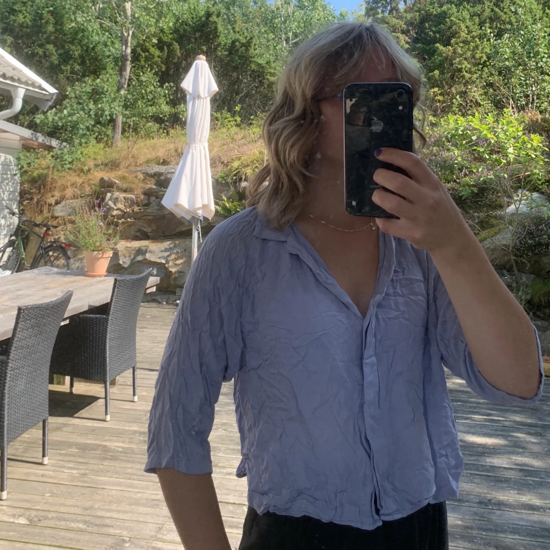 Ljusblå skjorta från Weekday