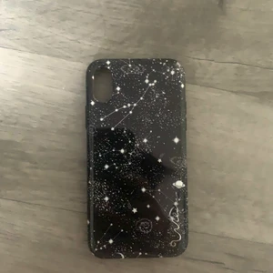Iphone XS phonecase dark galaxy - Phonecase för iphone xs som har aldrig varit använd. 