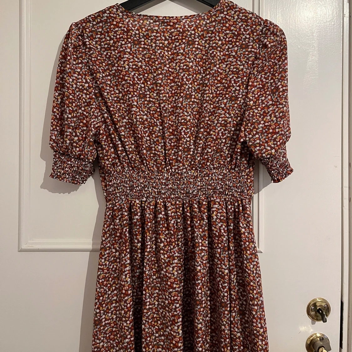 Blommig klänning  - 90