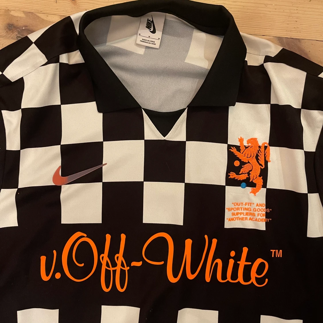 Off White x Nike Football Tee - 90