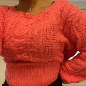 Stickad rosa tröja  - Säljer   Nypris 599 Mitt pris 150kr   Storlek M