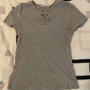 Topp - Säljer då den inte kommer till användning, i bra skick då jag bara använt den fåtal gånger 