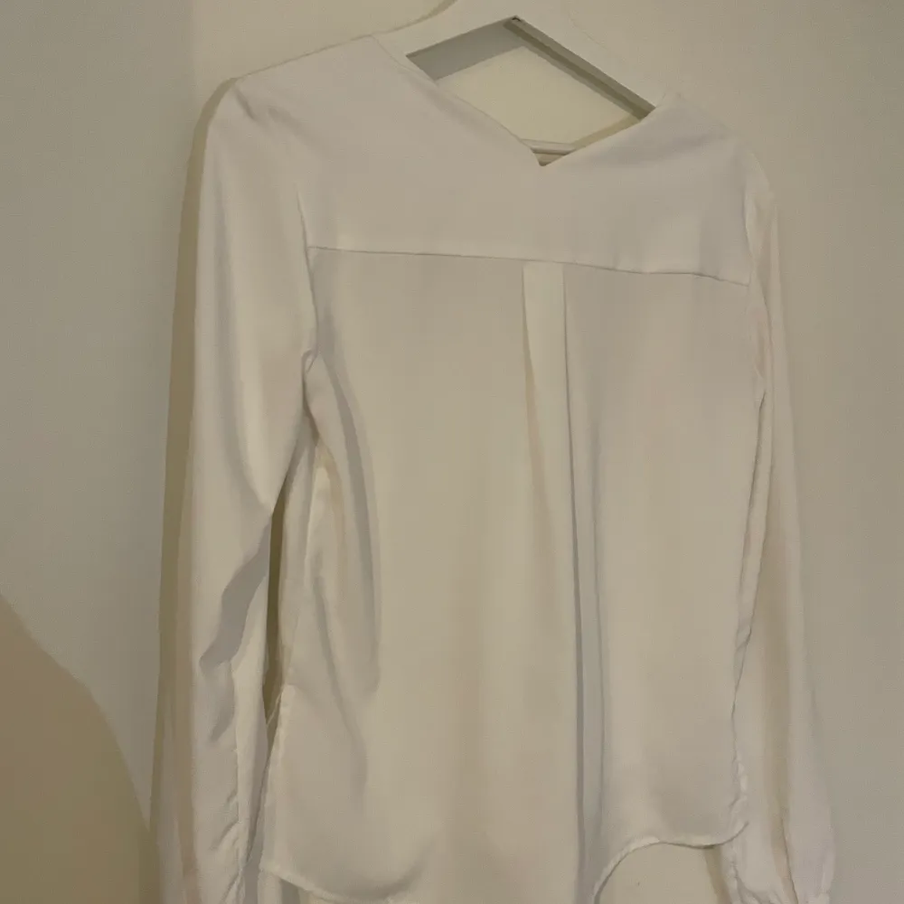 Jättefin blus från vero moda, 50kr+frakt. Puserot.