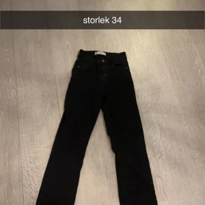 Byxor med slits - Fint skick