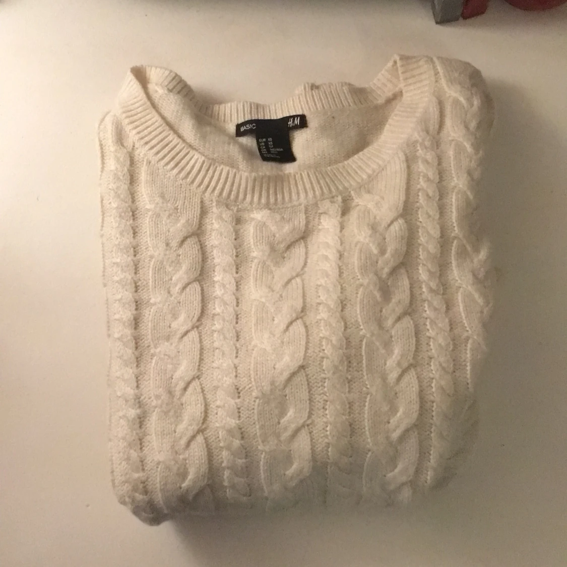 Stickad tröja