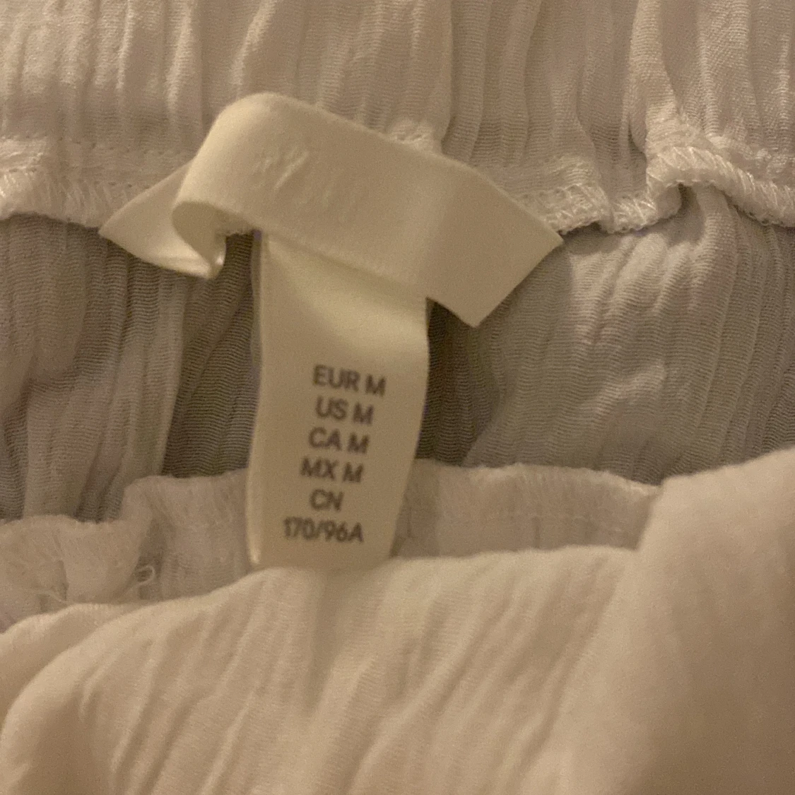 Vit topp storlek M - 90