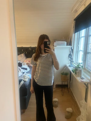 Randig t-shirt Stockholmsstil  - Randig tröja