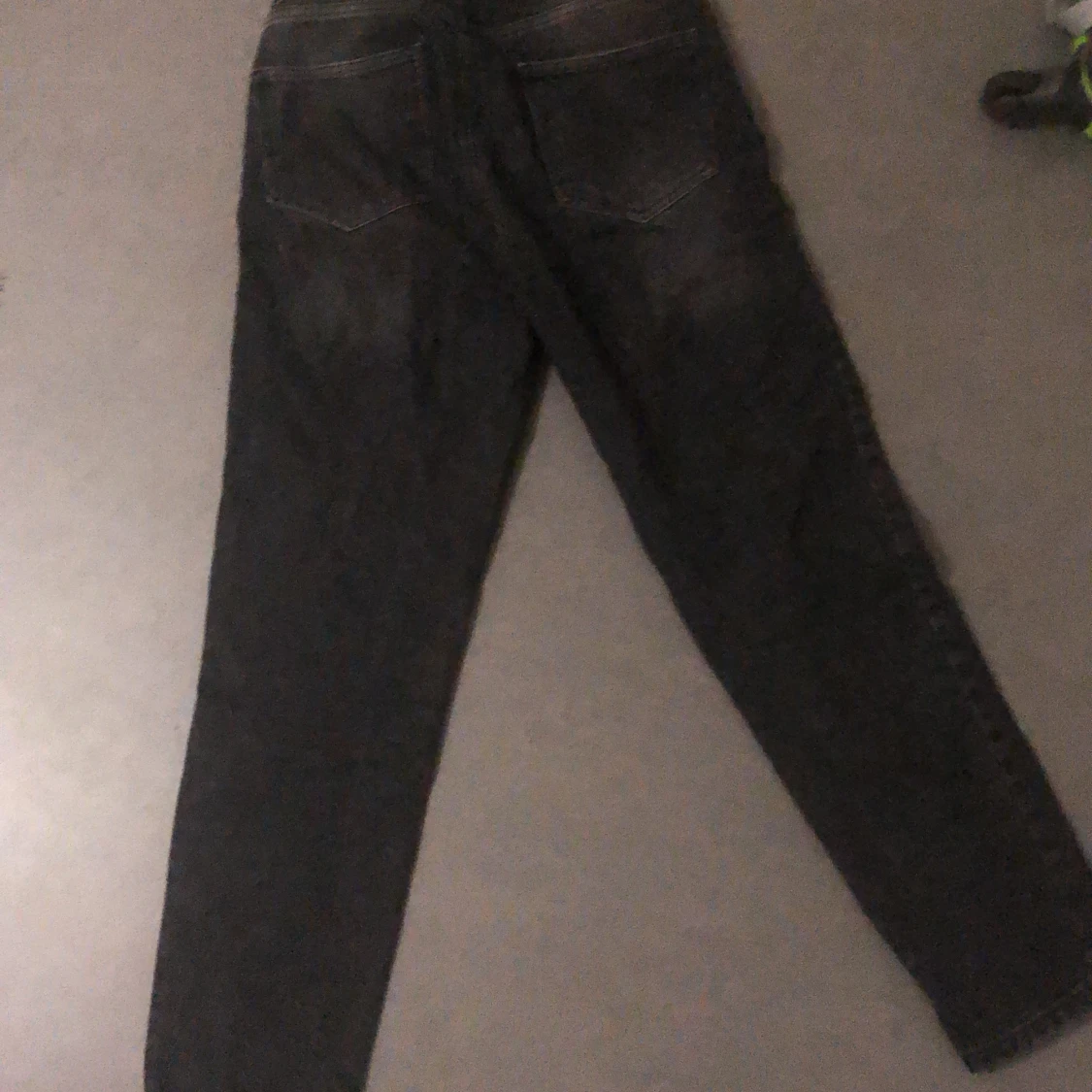 Svarta jeans - 90