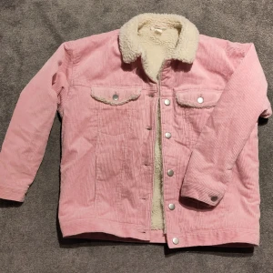 Jacka Monki strl S - Fin skick 