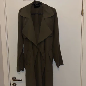 Trenchcoat - .