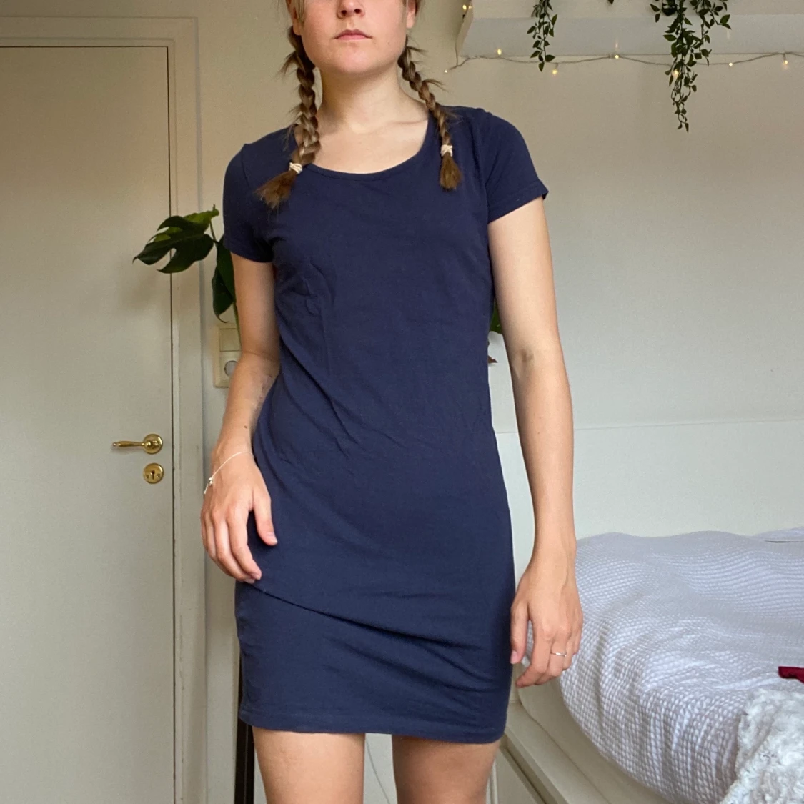 Tight t-shirt klänning - 91