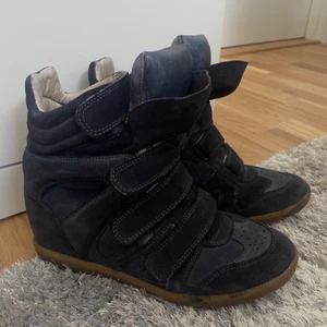 Isabel marant skor - Säljer för dom it kommer till användning längre💗