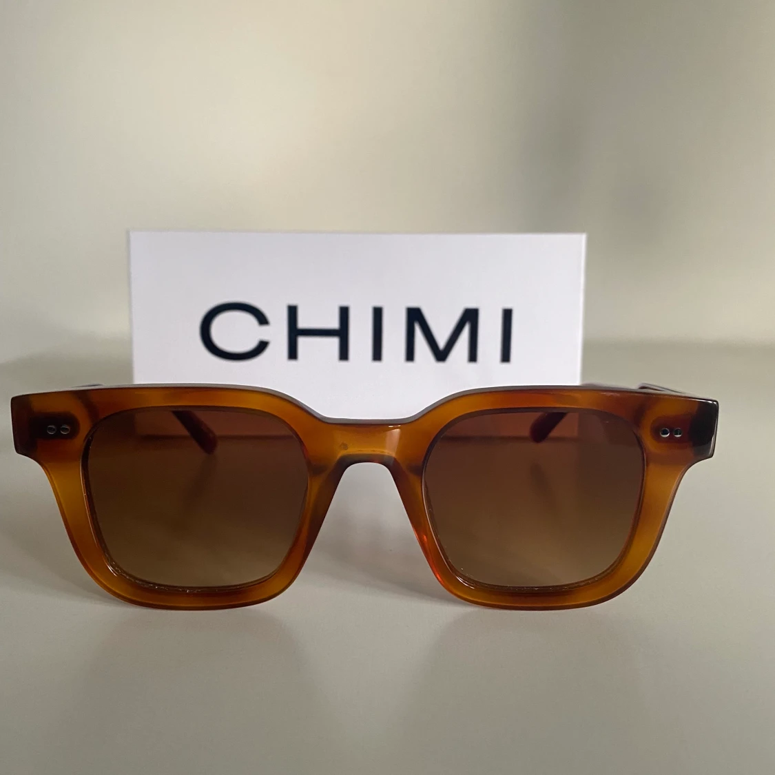 Solglasögon - Chimi 04 Havana - 91