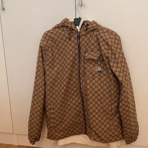 The north face Gucci  - två original the north face Gucci 