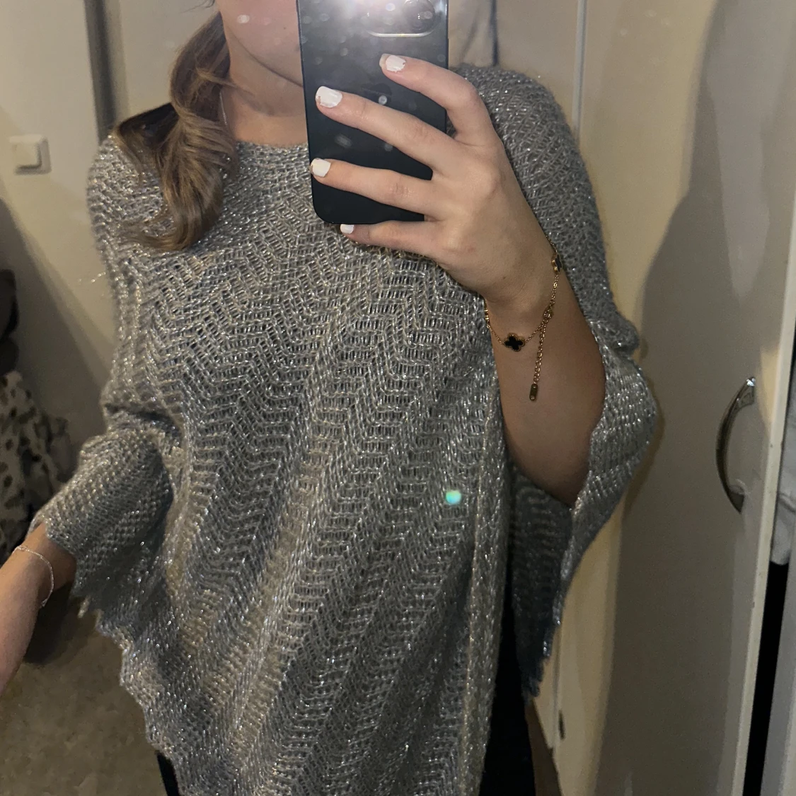 Super fin grå glittrig poncho  - 90