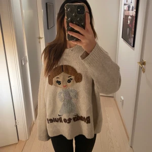 Stickad tröja med tryck  - Jätte gullig stickad tröja 💗