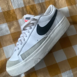 Nike blazer low - Storlek 38,5