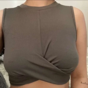 Grå tank top - Oanvänd 