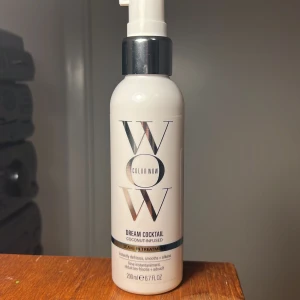 Color Wow dream leave in - En helt ny leave in treatment från Color Wow. Den är för torrt, frissigt och skadat hår. 